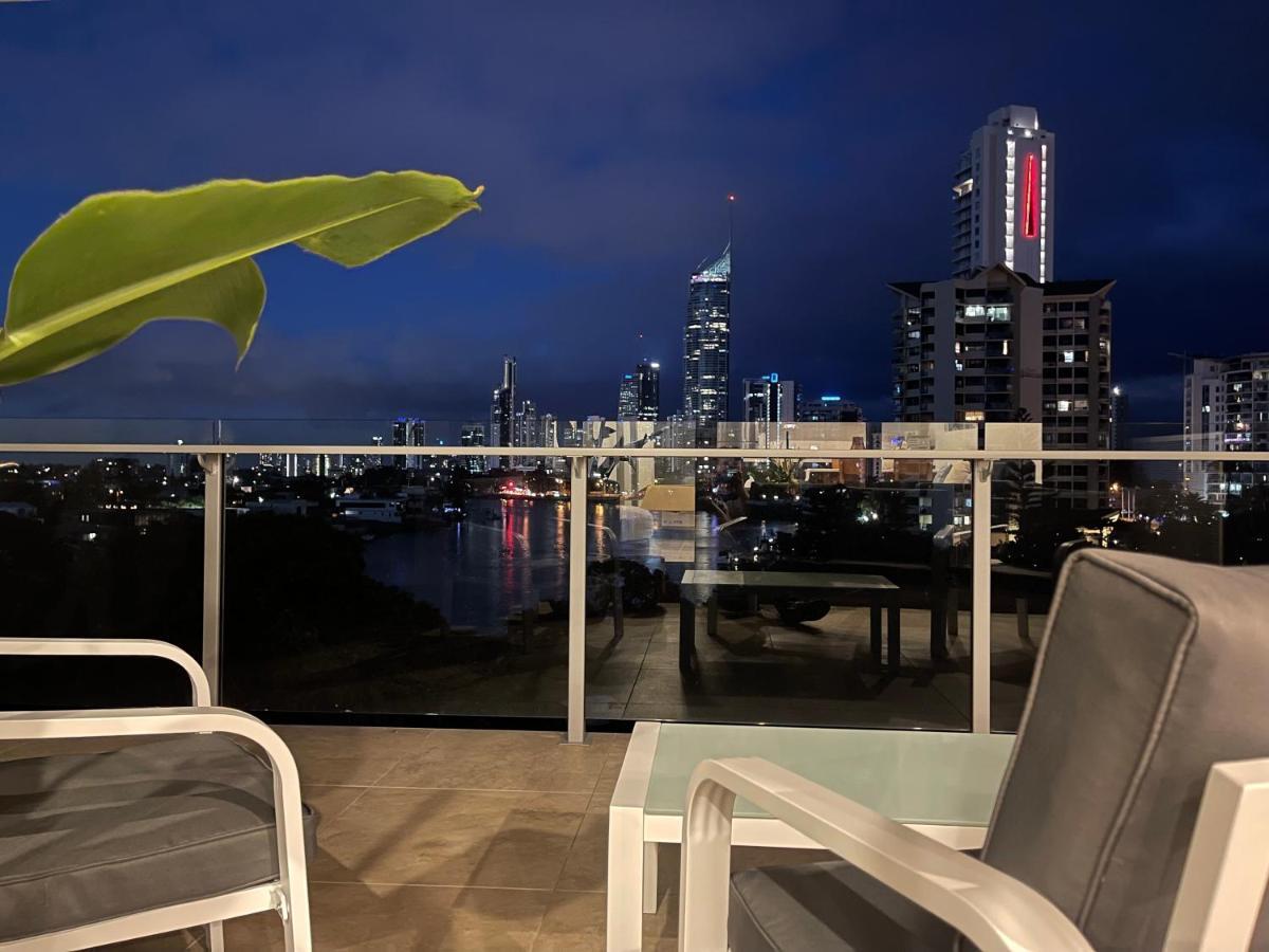 Apartamento Serenity Surfers Paradise Gold Coast Exterior foto